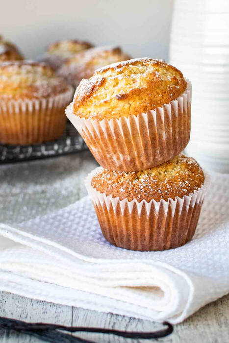 Dolphin Muffin Kağıt Kek Kapsülü İnce Beyaz Mini 100 Adet - 4