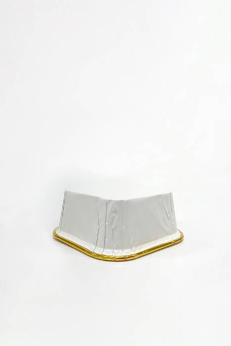 Dolphin Muffin Kek Kapsülü Kare Beyaz-Altın 25 Adet - 4